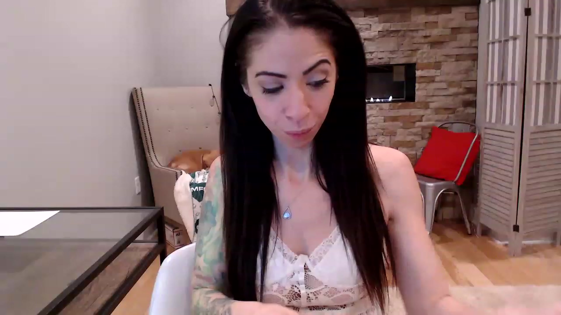 Gallery image thumbnail from AmyDay's myfreecams stream on, 06/04/2023, 07:08 image 11 of 20