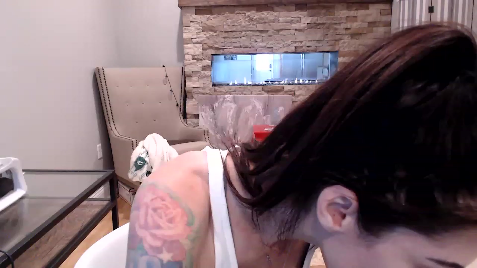 Gallery image thumbnail from AmyDay's myfreecams stream on, 06/05/2023, 18:02 image 15 of 20