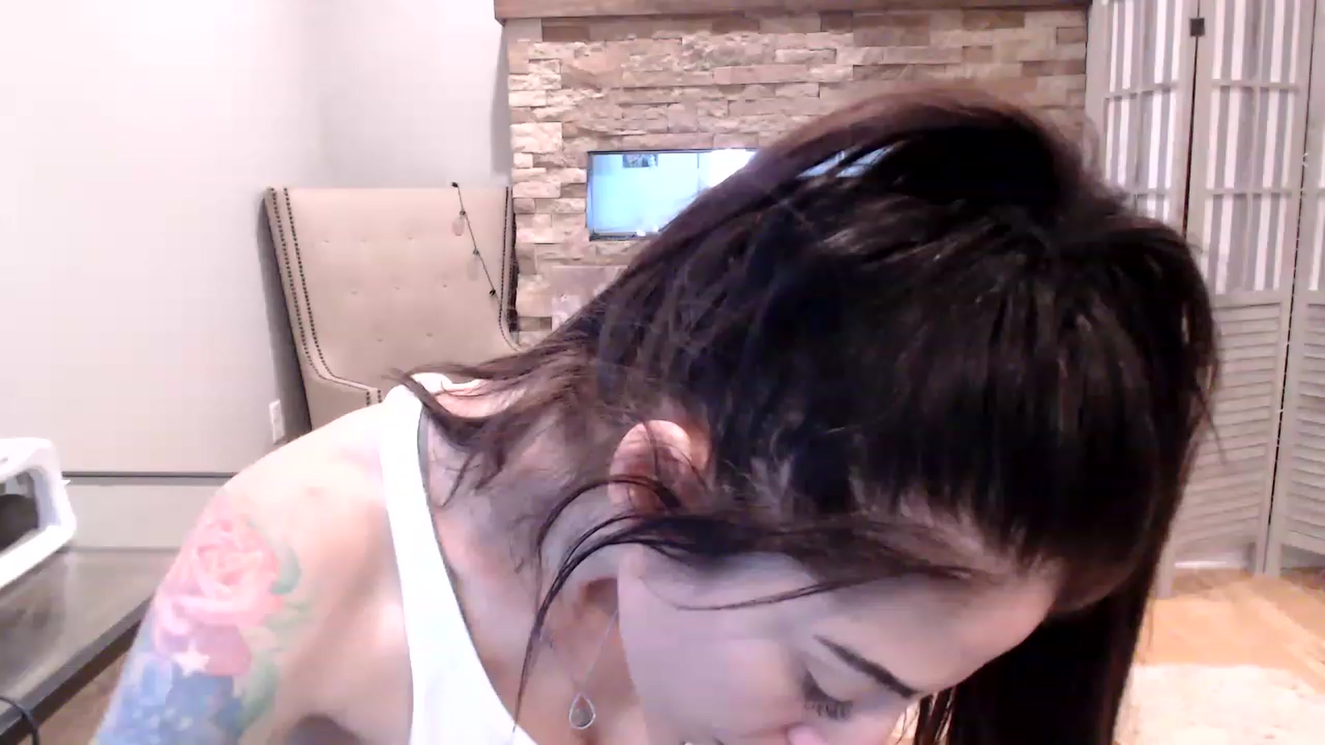 Gallery image thumbnail from AmyDay's myfreecams stream on, 06/05/2023, 18:02 image 9 of 20