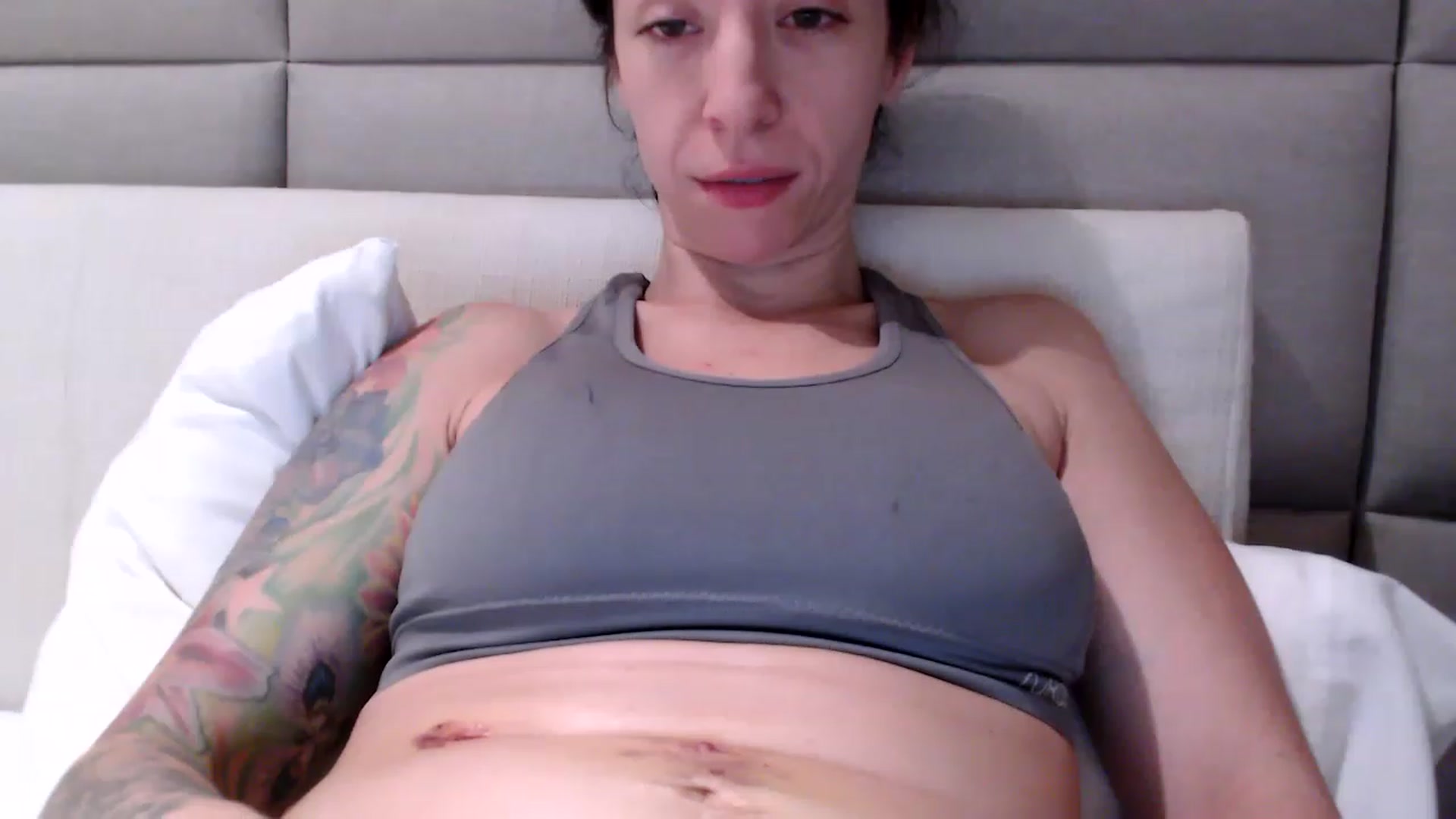 Gallery image thumbnail from AmyDay's myfreecams stream on, 06/24/2023, 04:52 image 7 of 20