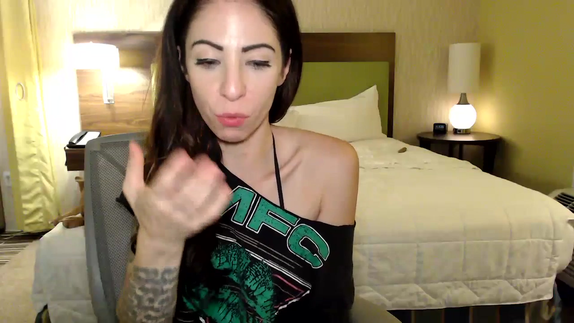 Gallery image thumbnail from AmyDay's myfreecams stream on, 07/01/2023, 03:11 image 10 of 20