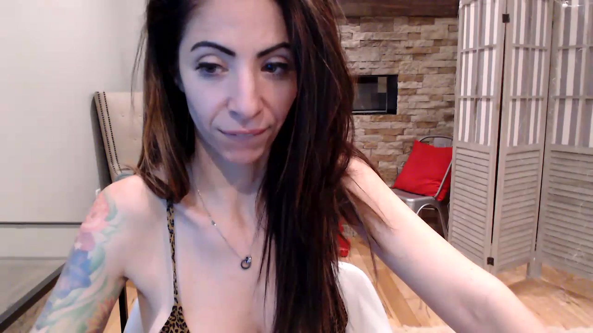 Gallery image thumbnail from AmyDay's myfreecams stream on, 07/04/2023, 07:06 image 7 of 20