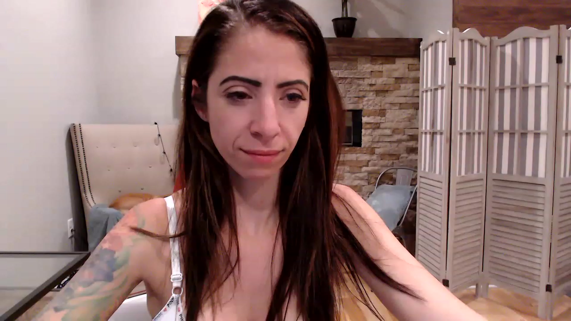 Gallery image thumbnail from AmyDay's myfreecams stream on, 07/29/2023, 06:32 image 16 of 20