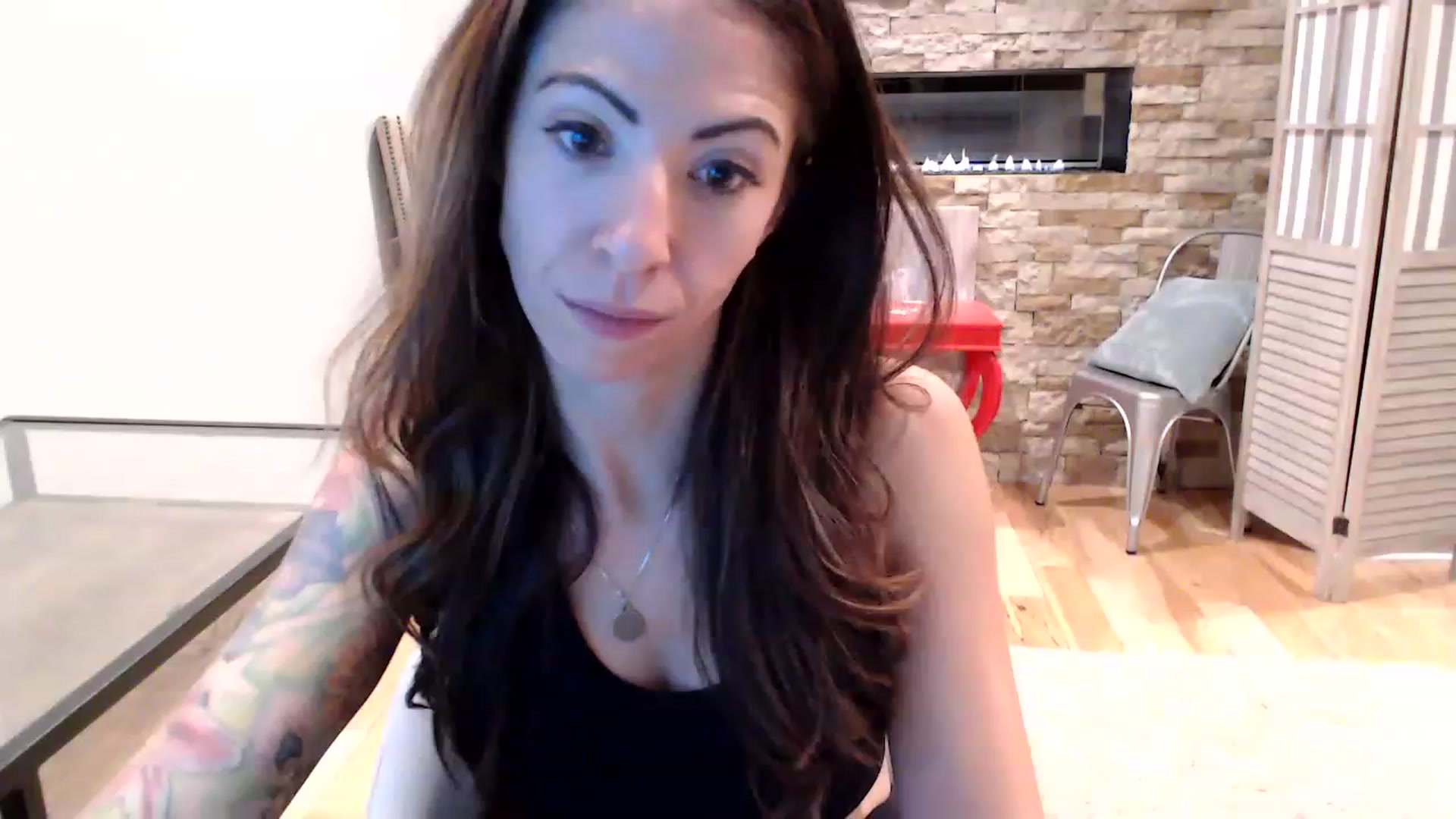 Gallery image thumbnail from AmyDay's myfreecams stream on, 08/07/2023, 07:20 image 5 of 20