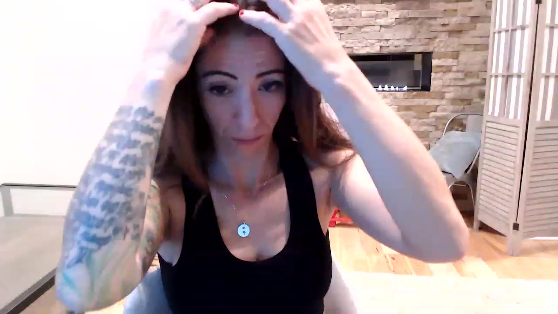 Gallery image thumbnail from AmyDay's myfreecams stream on, 08/07/2023, 07:20 image 3 of 20