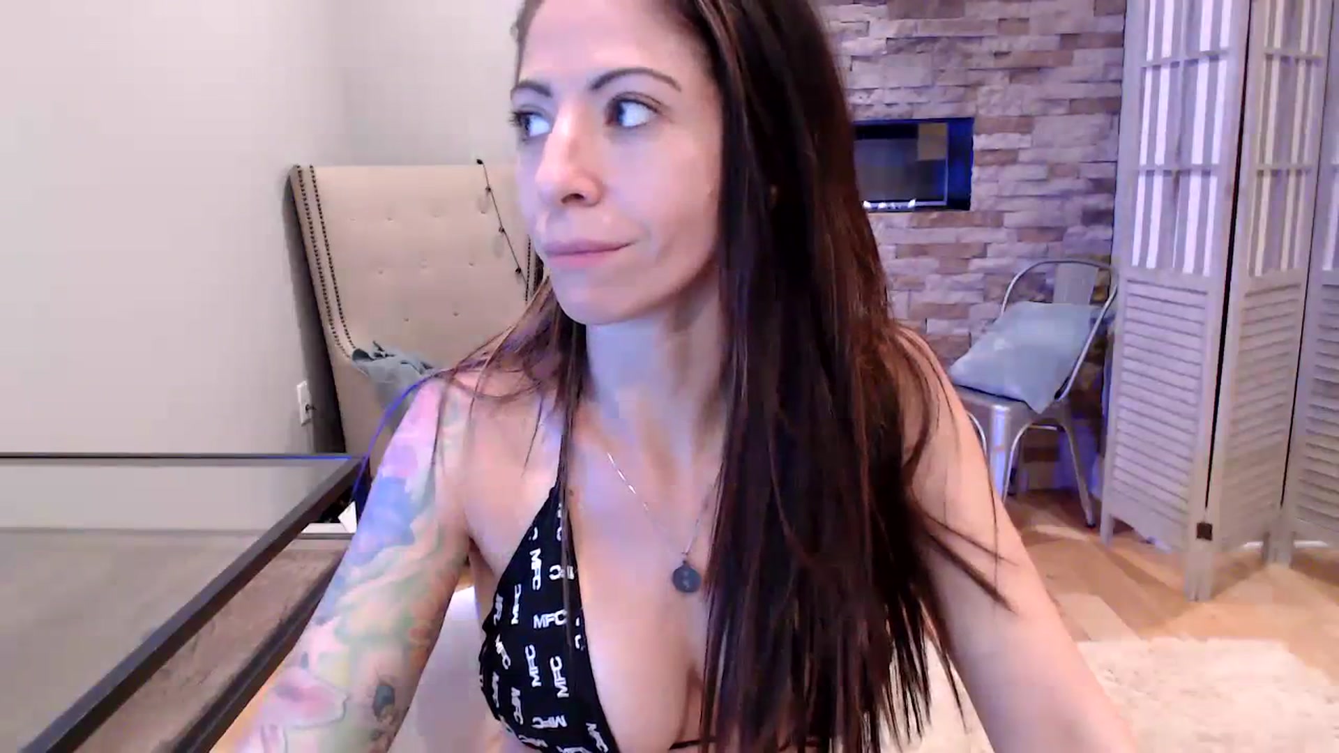 Gallery image thumbnail from AmyDay's myfreecams stream on, 08/09/2023, 05:52 image 3 of 20