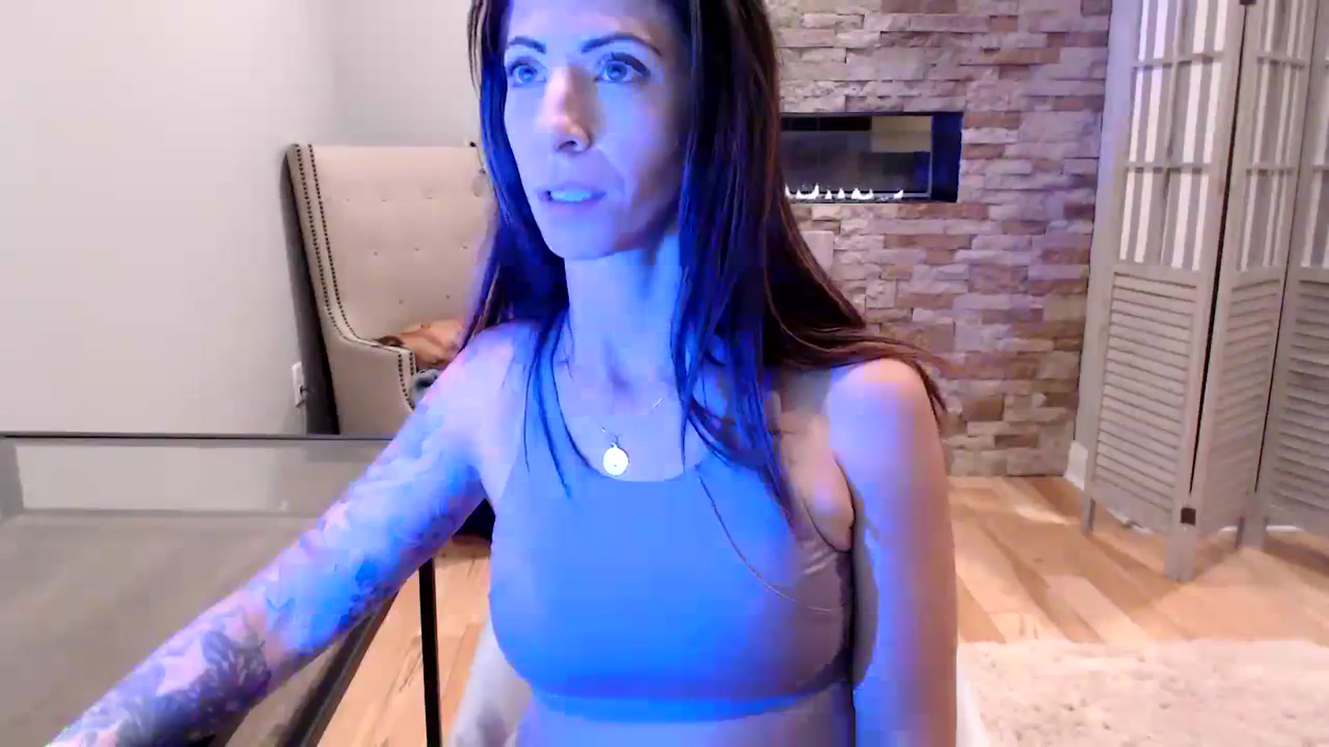 Gallery image thumbnail from AmyDay's myfreecams stream on, 08/16/2023, 06:38 image 11 of 20