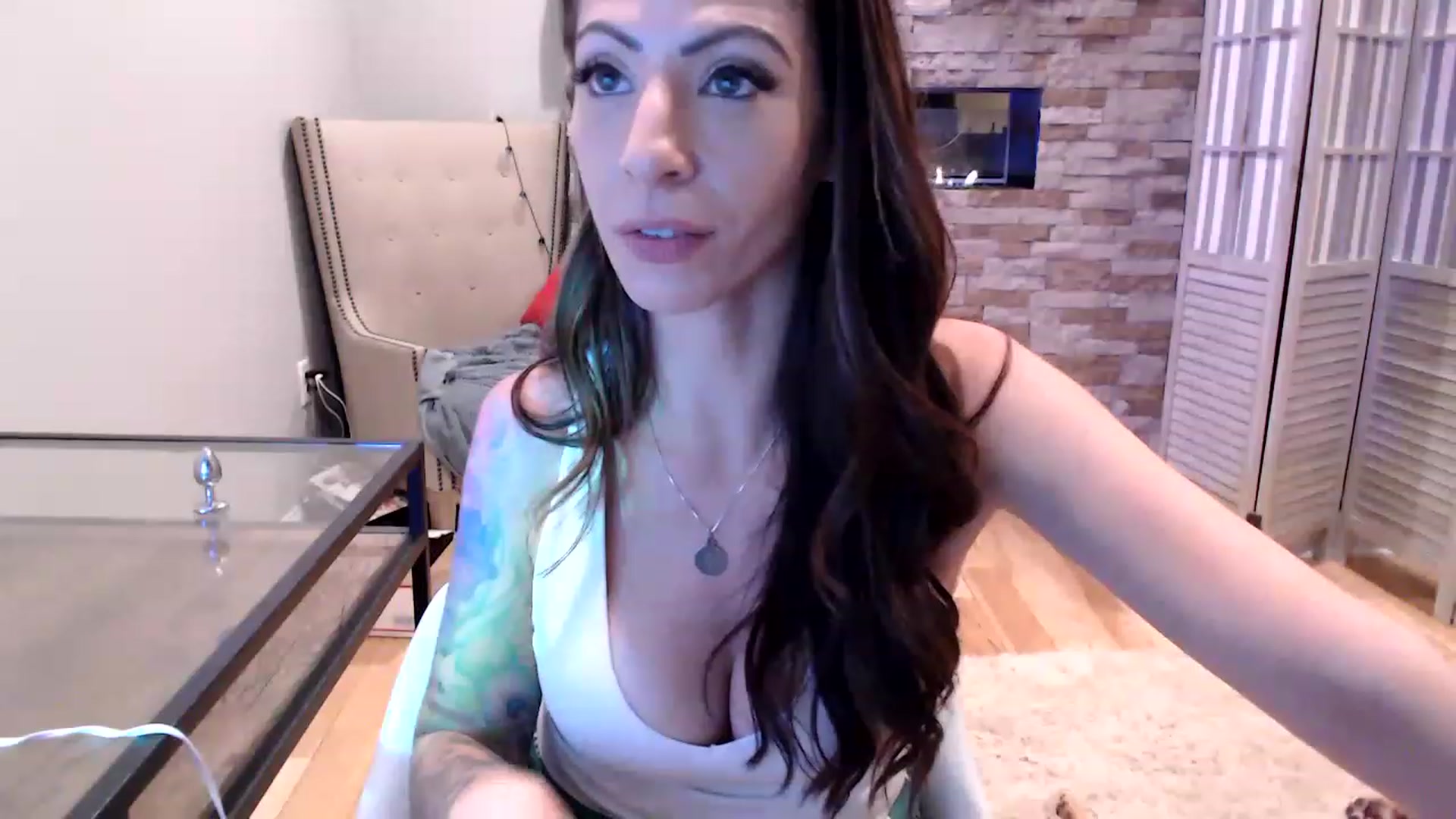 Gallery image thumbnail from AmyDay's myfreecams stream on, 08/23/2023, 05:01 image 6 of 20