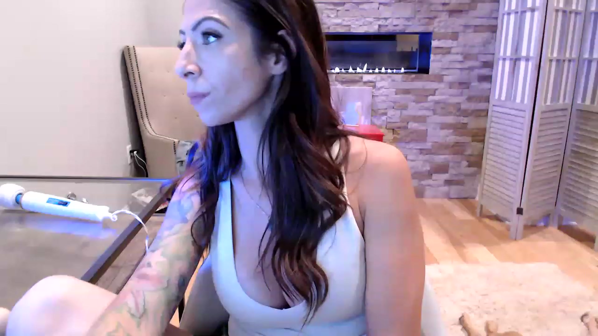 Gallery image thumbnail from AmyDay's myfreecams stream on, 08/23/2023, 05:01 image 17 of 20
