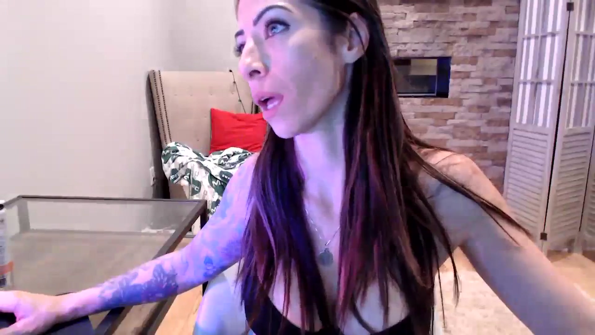 Gallery image thumbnail from AmyDay's myfreecams stream on, 08/26/2023, 05:43 image 15 of 20