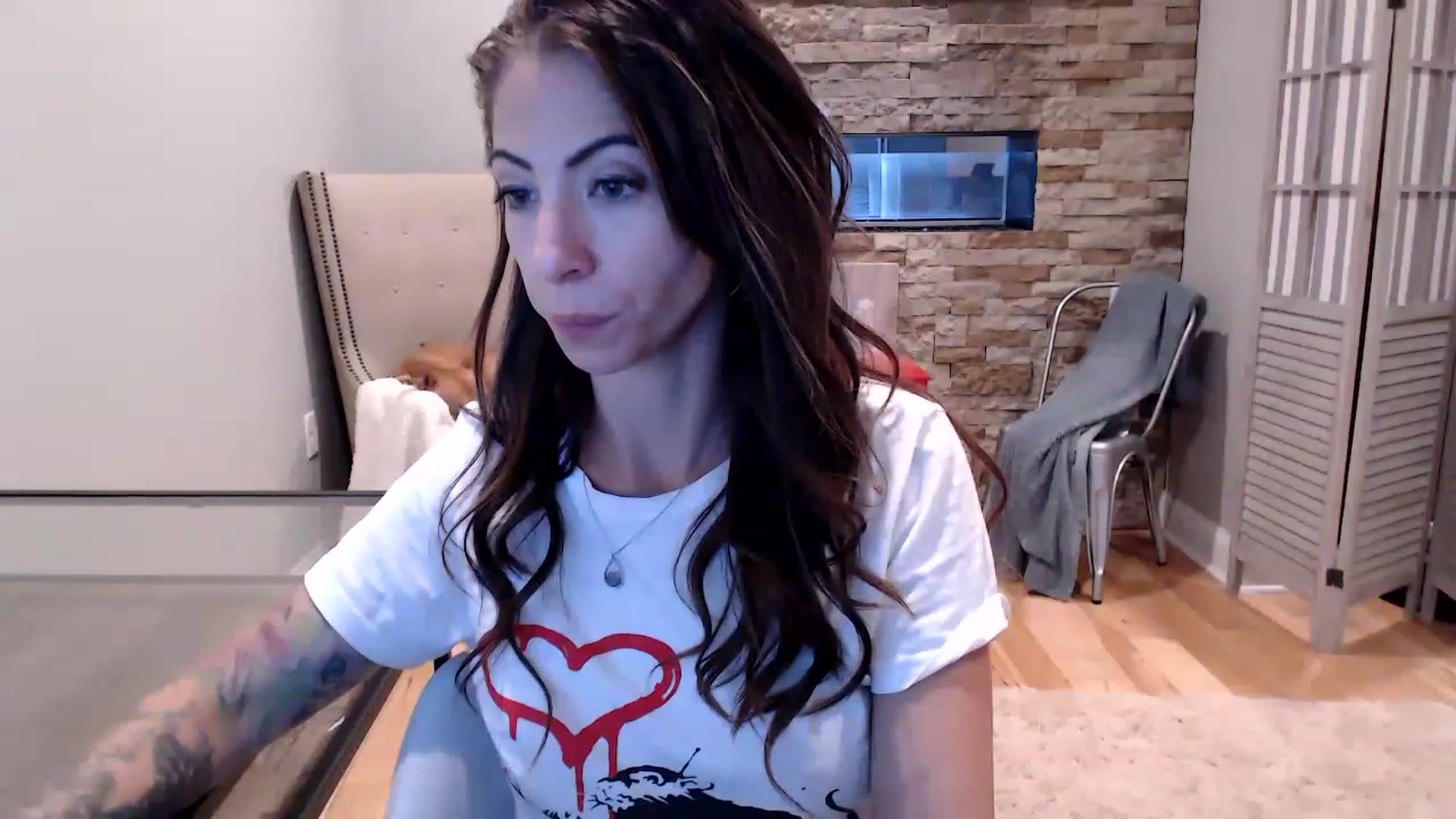 Gallery image thumbnail from AmyDay's myfreecams stream on, 09/07/2023, 15:16 image 5 of 20
