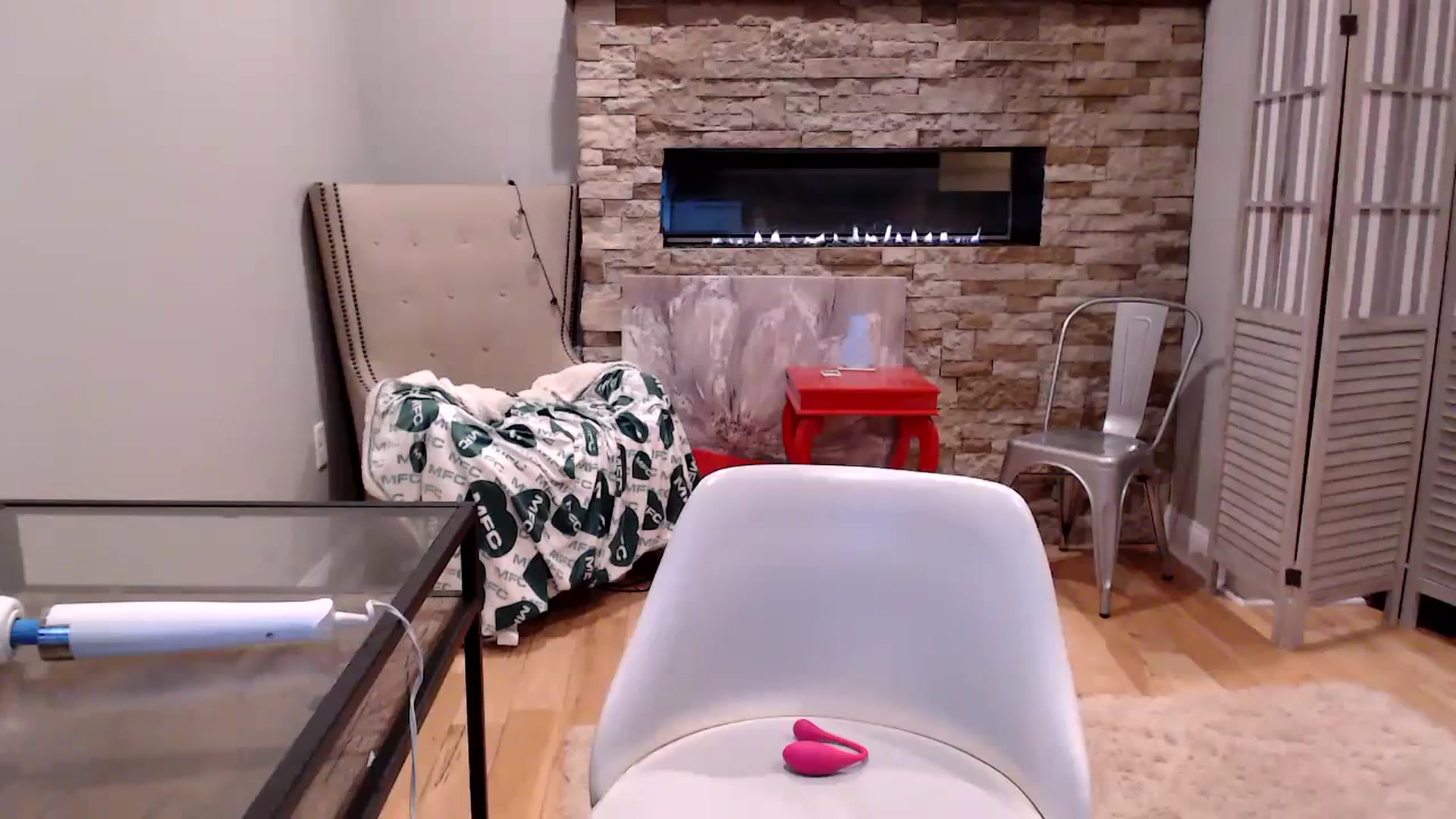 Gallery image thumbnail from AmyDay's myfreecams stream on, 09/13/2023, 05:50 image 4 of 20