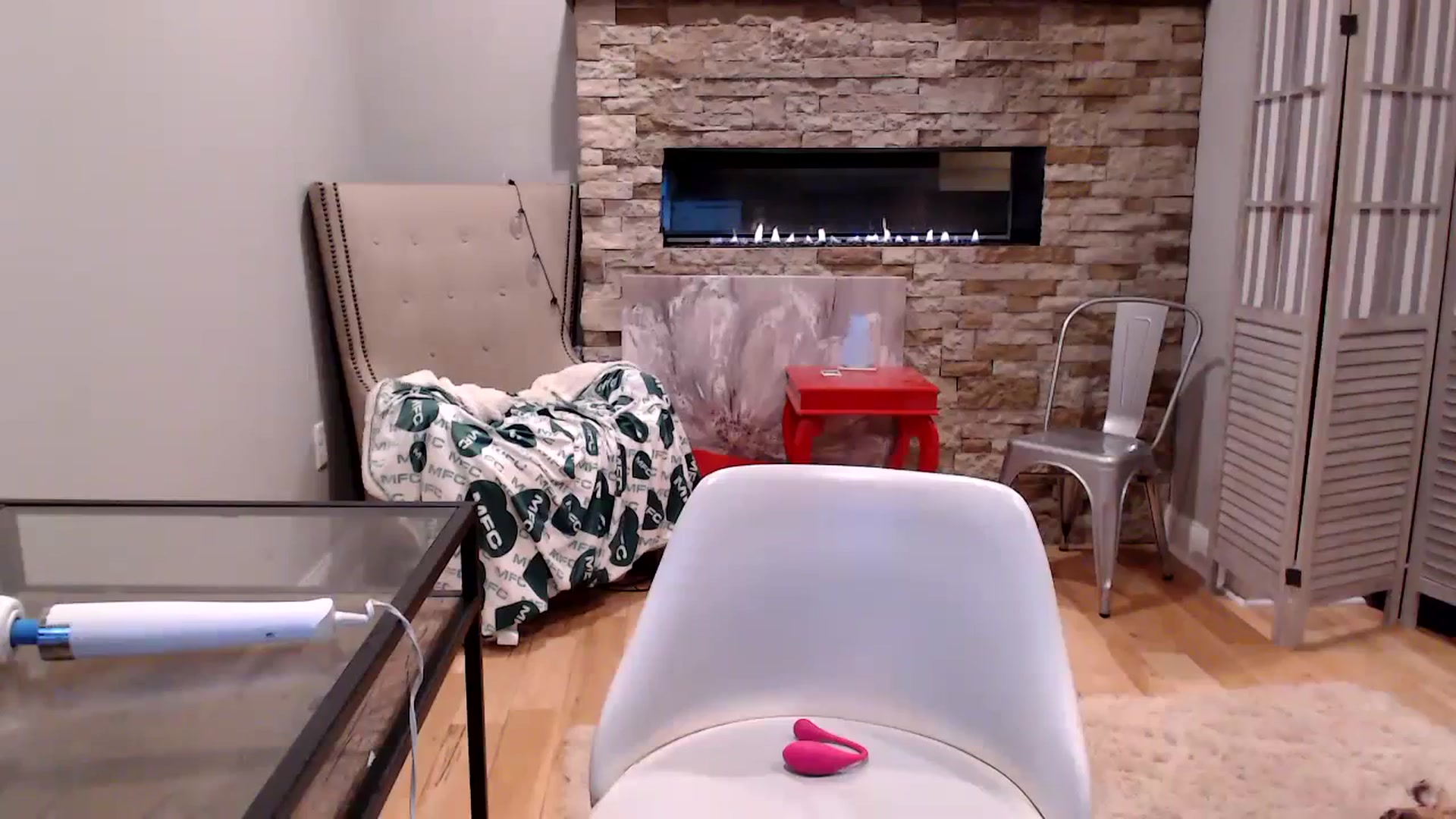 Gallery image thumbnail from AmyDay's myfreecams stream on, 09/13/2023, 05:50 image 3 of 20