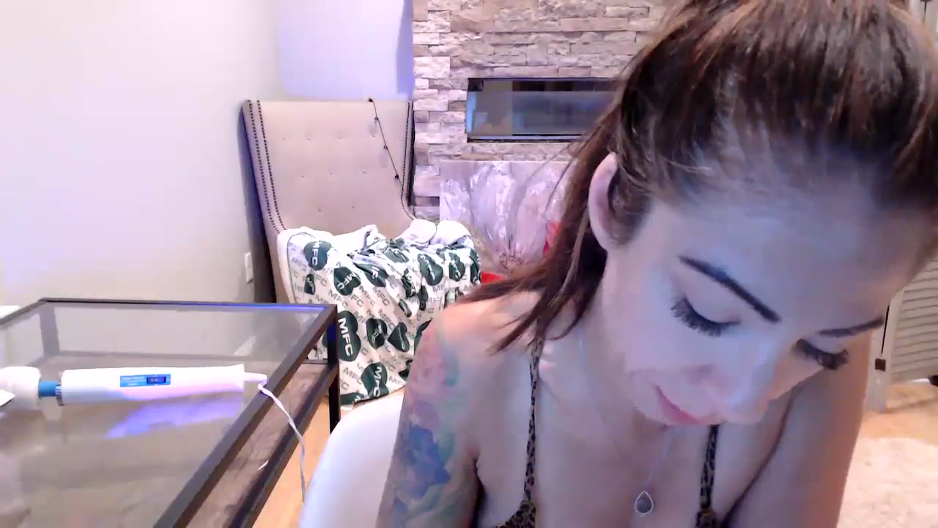 Gallery image thumbnail from AmyDay's myfreecams stream on, 09/15/2023, 07:09 image 19 of 20