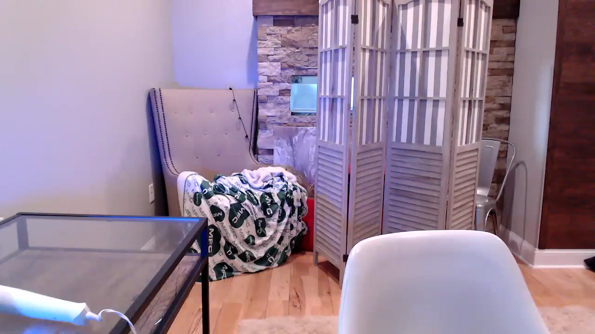 Gallery image thumbnail from AmyDay's myfreecams stream on, 09/15/2023, 17:45 image 16 of 20