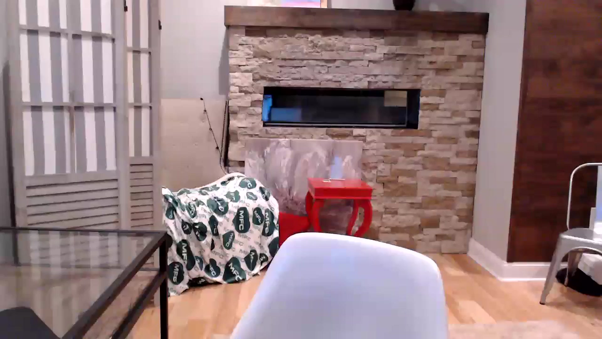 Gallery image thumbnail from AmyDay's myfreecams stream on, 09/18/2023, 05:21 image 19 of 20