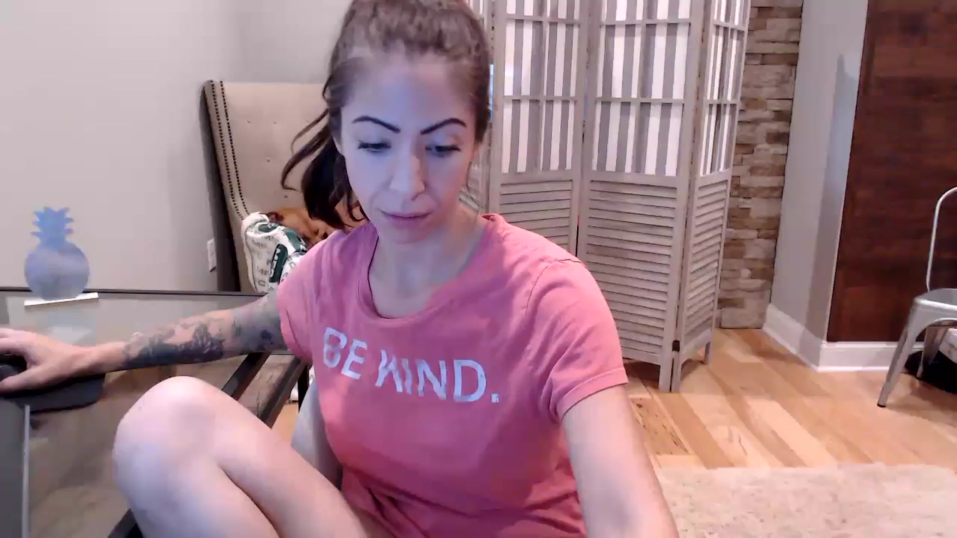 Gallery image thumbnail from AmyDay's myfreecams stream on, 09/20/2023, 18:49 image 17 of 20