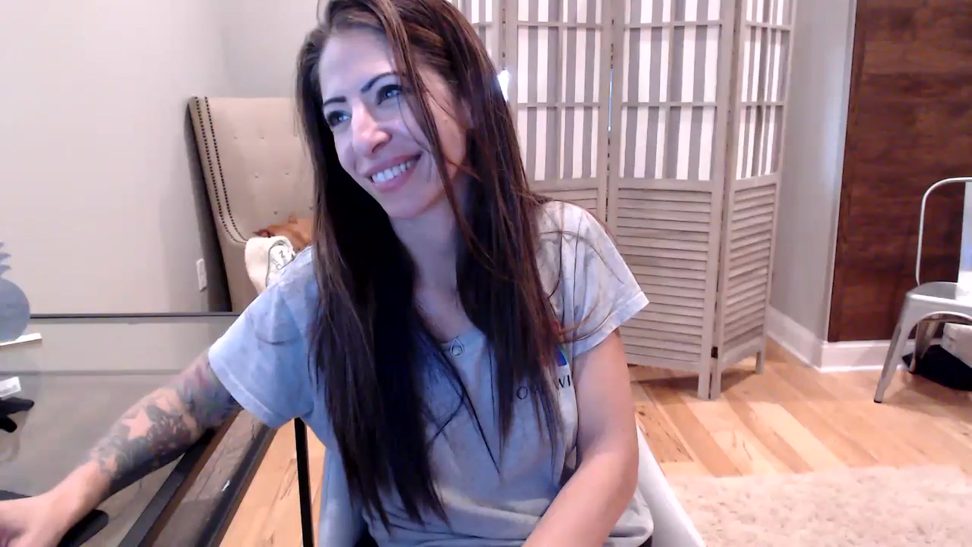Gallery image thumbnail from AmyDay's myfreecams stream on, 09/22/2023, 18:12 image 12 of 20