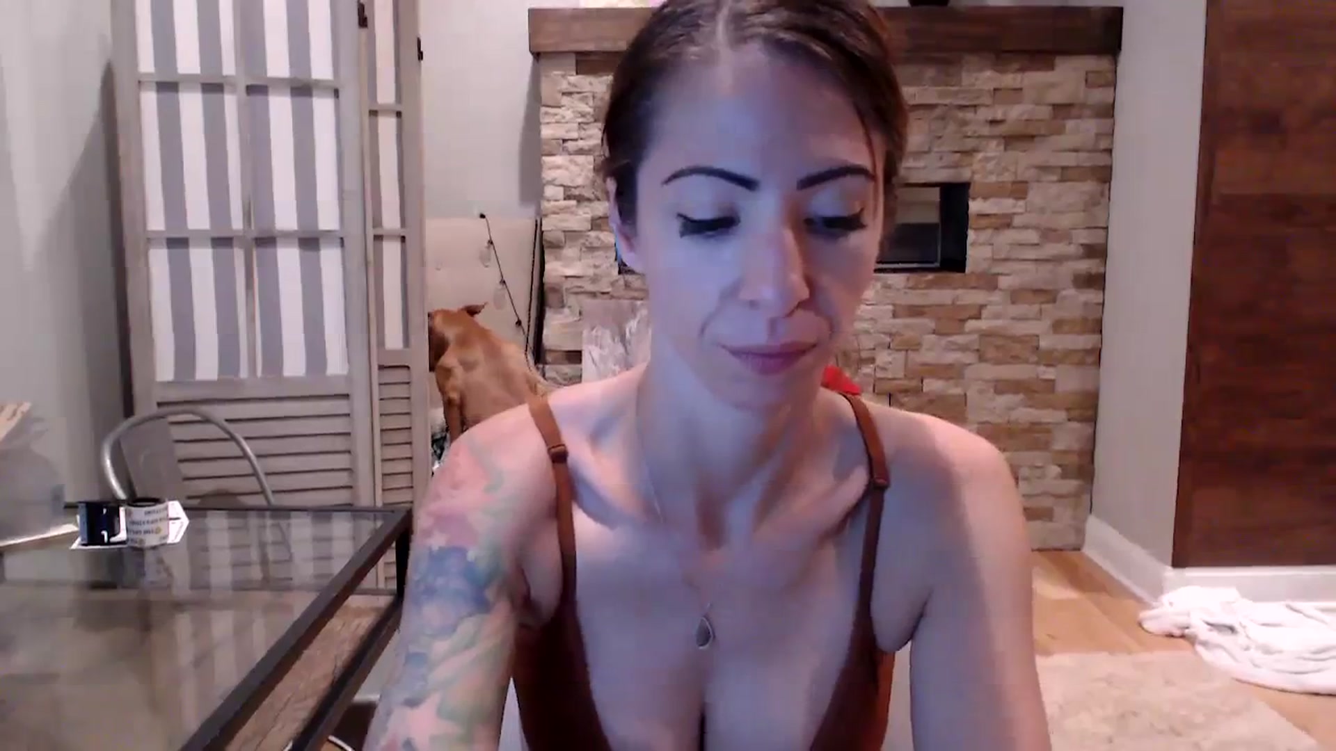 Gallery image thumbnail from AmyDay's myfreecams stream on, 10/02/2023, 06:44 image 11 of 20