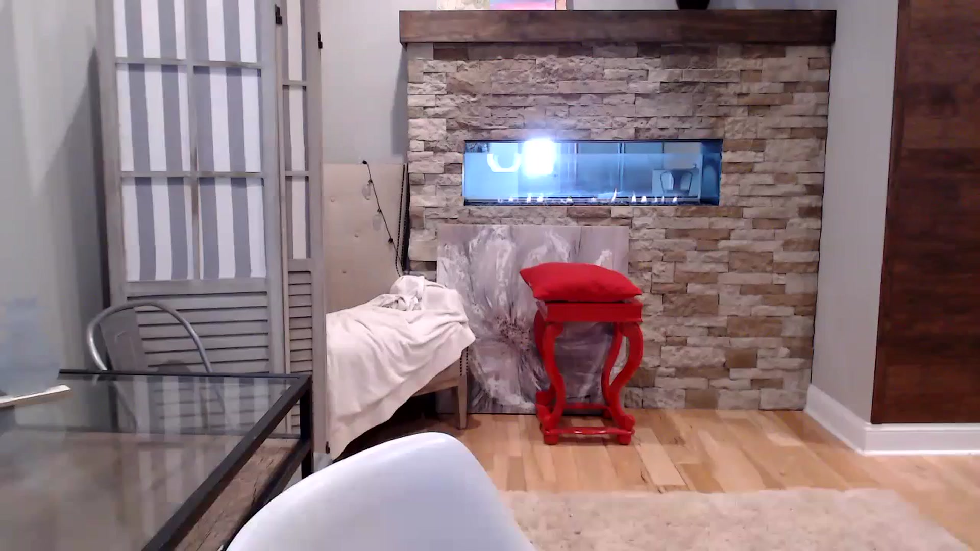 Gallery image thumbnail from AmyDay's myfreecams stream on, 10/03/2023, 15:51 image 3 of 20