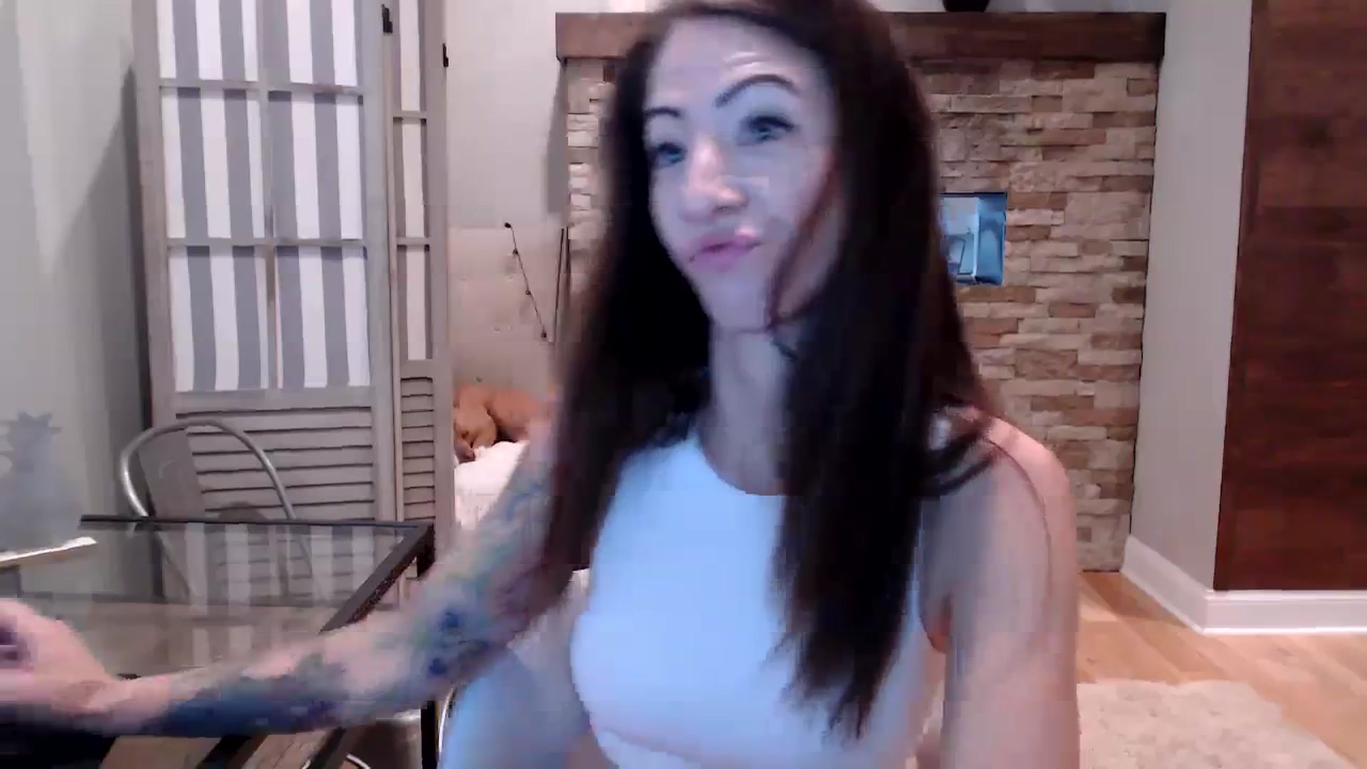 Gallery image thumbnail from AmyDay's myfreecams stream on, 10/03/2023, 15:51 image 15 of 20