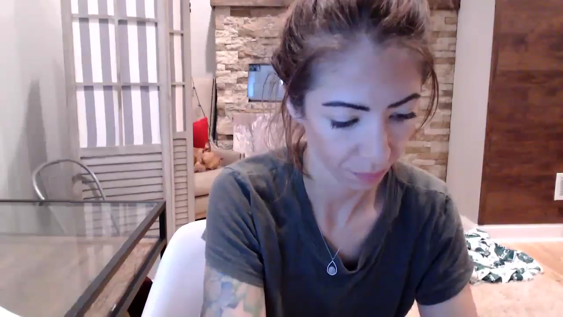 Gallery image thumbnail from AmyDay's myfreecams stream on, 10/06/2023, 17:44 image 5 of 20