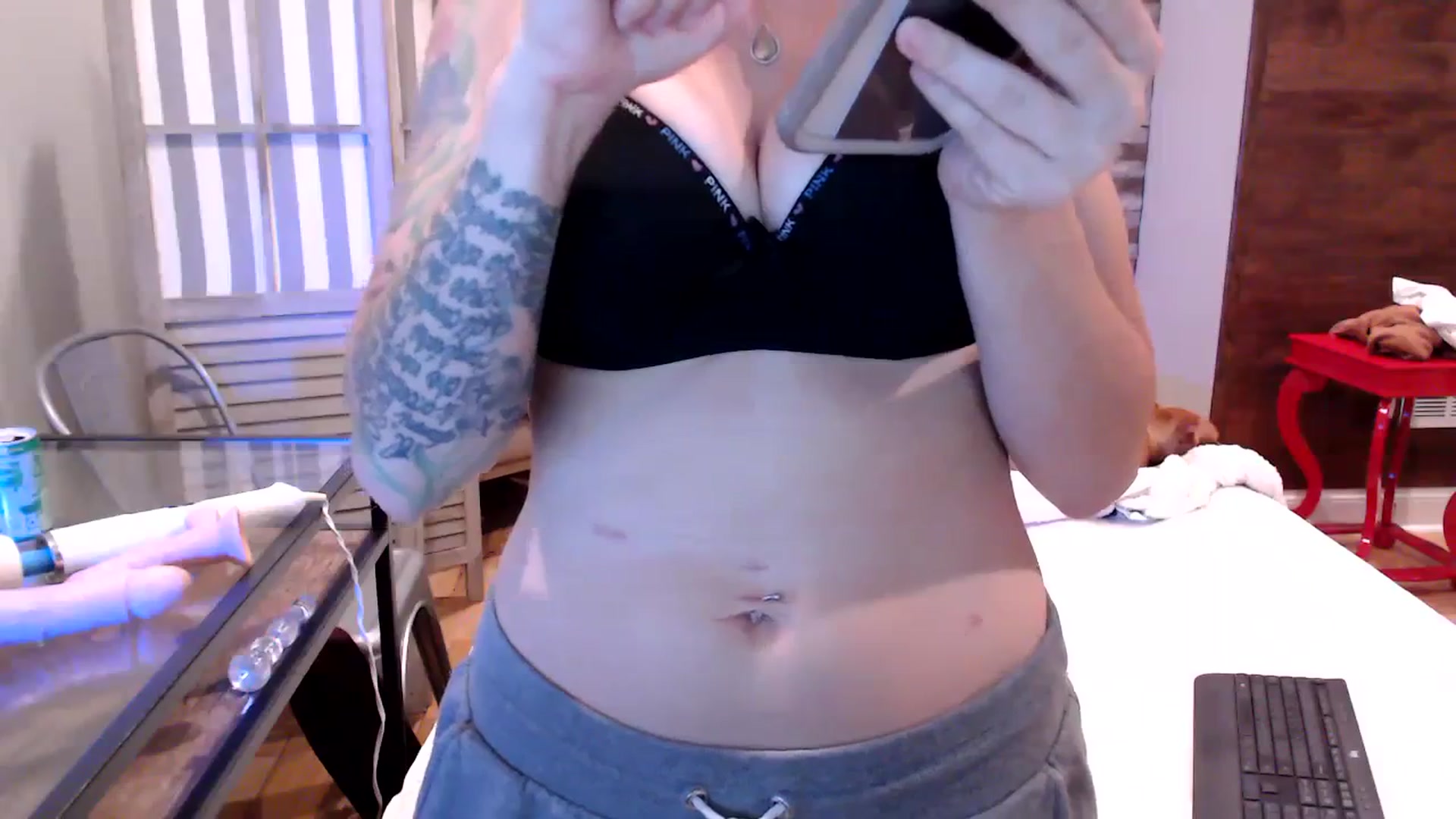 Gallery image thumbnail from AmyDay's myfreecams stream on, 10/09/2023, 05:42 image 7 of 20