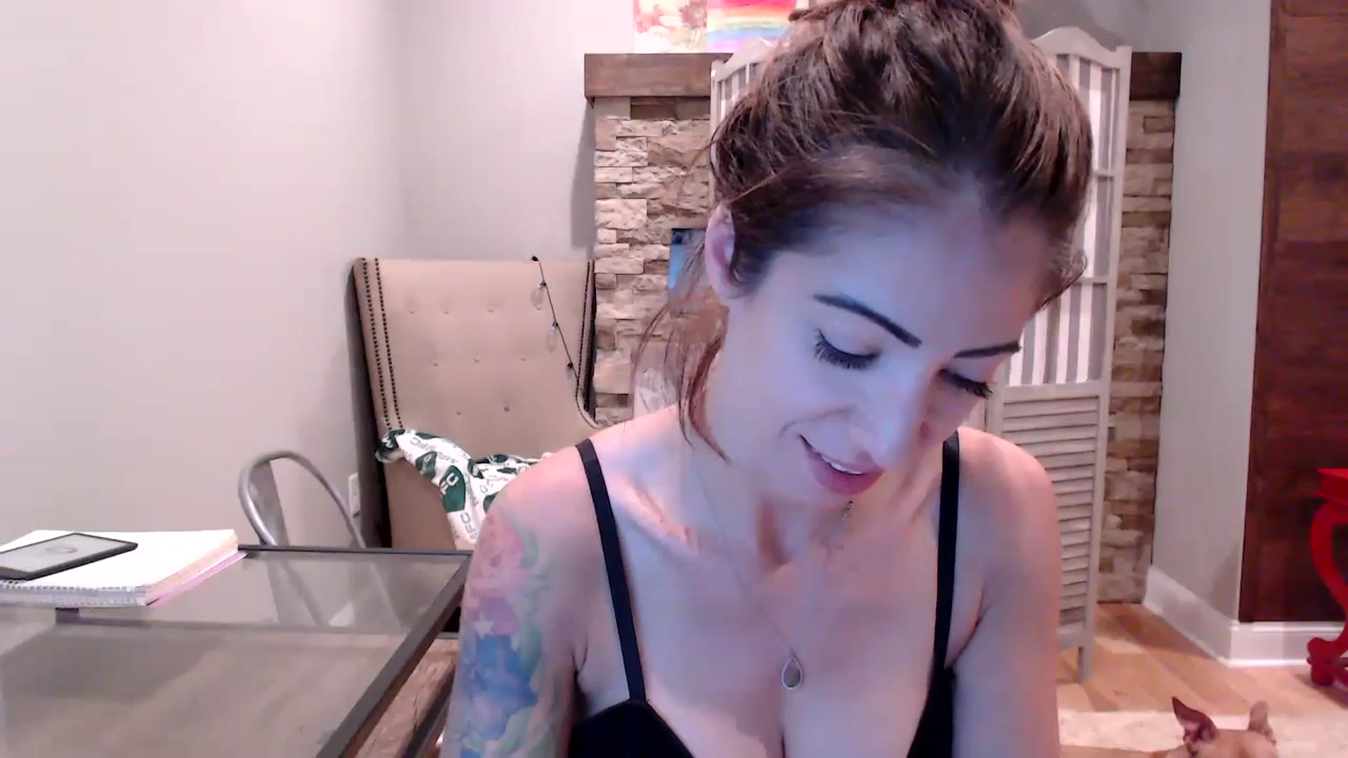 Gallery image thumbnail from AmyDay's myfreecams stream on, 10/11/2023, 18:07 image 20 of 20