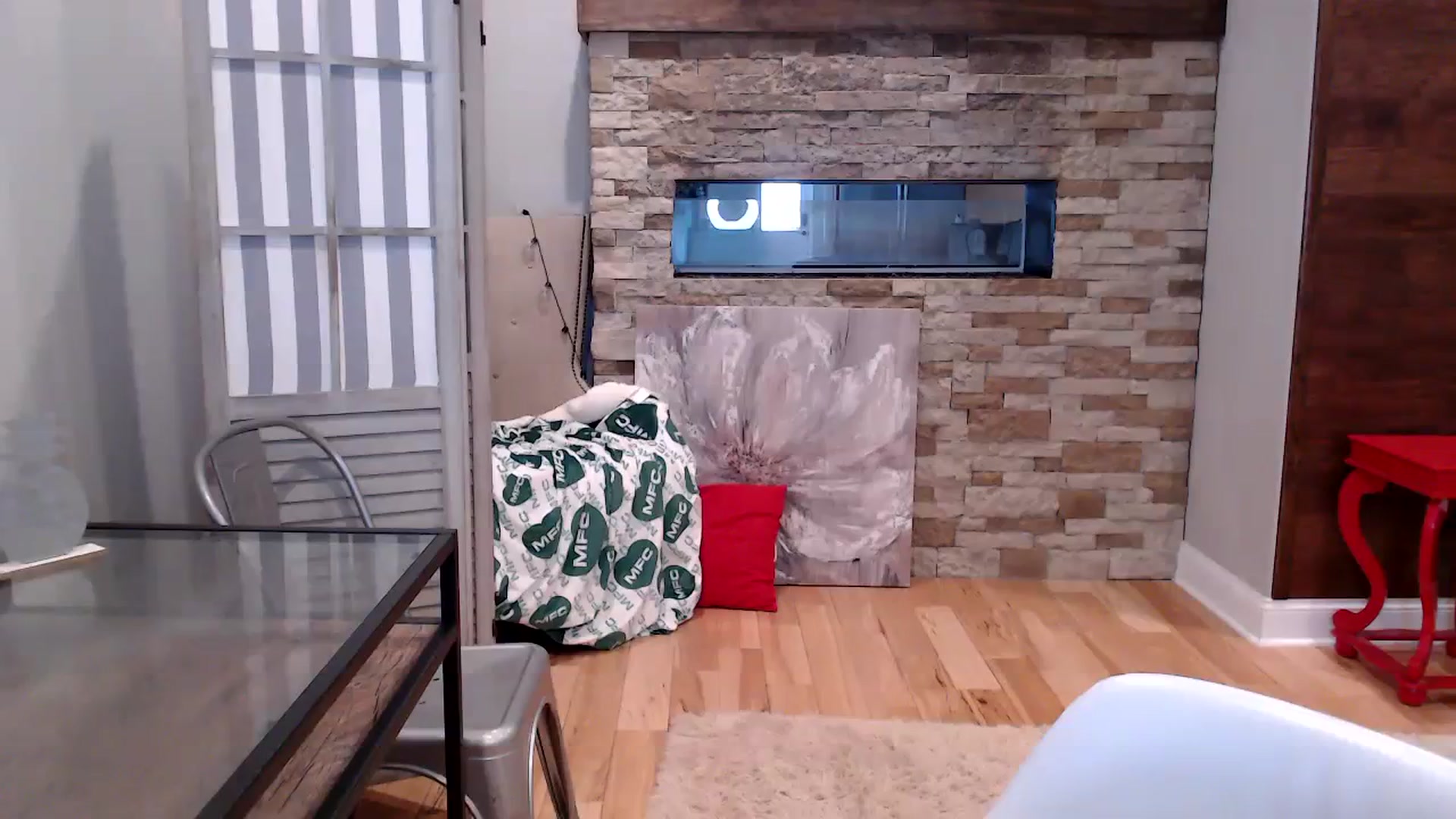 Gallery image thumbnail from AmyDay's myfreecams stream on, 10/18/2023, 17:05 image 2 of 20