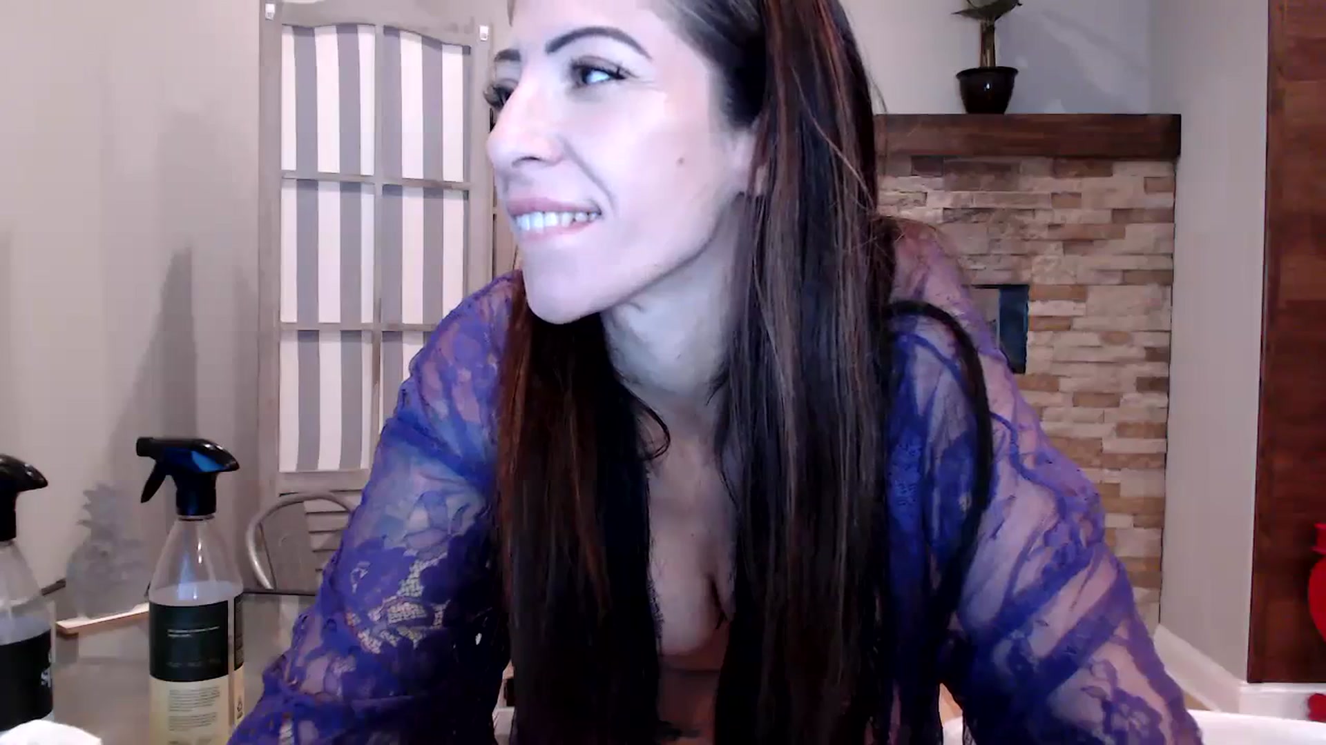 Gallery image thumbnail from AmyDay's myfreecams stream on, 10/18/2023, 17:05 image 8 of 20