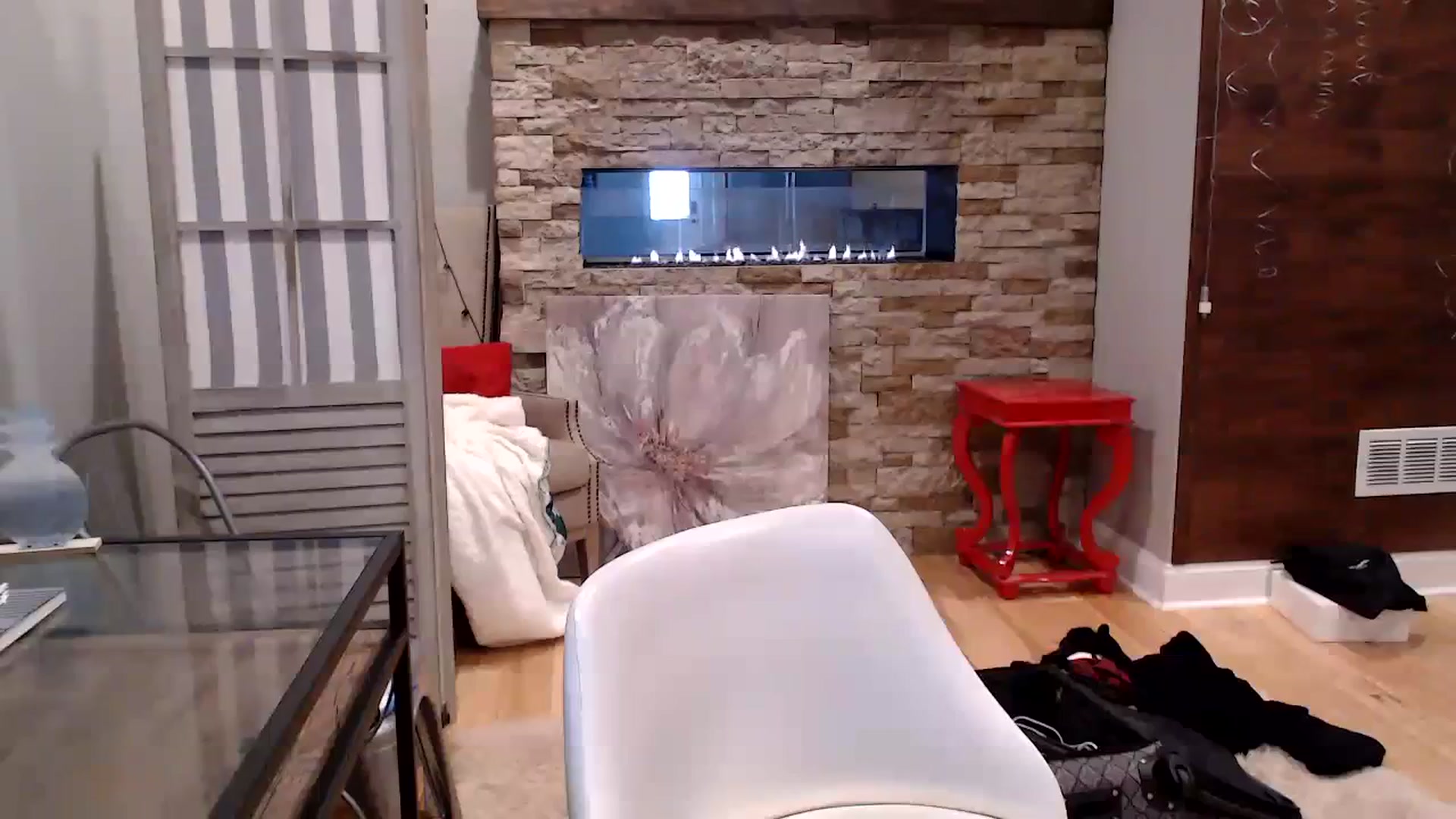 Gallery image thumbnail from AmyDay's myfreecams stream on, 11/06/2023, 17:58 image 8 of 20