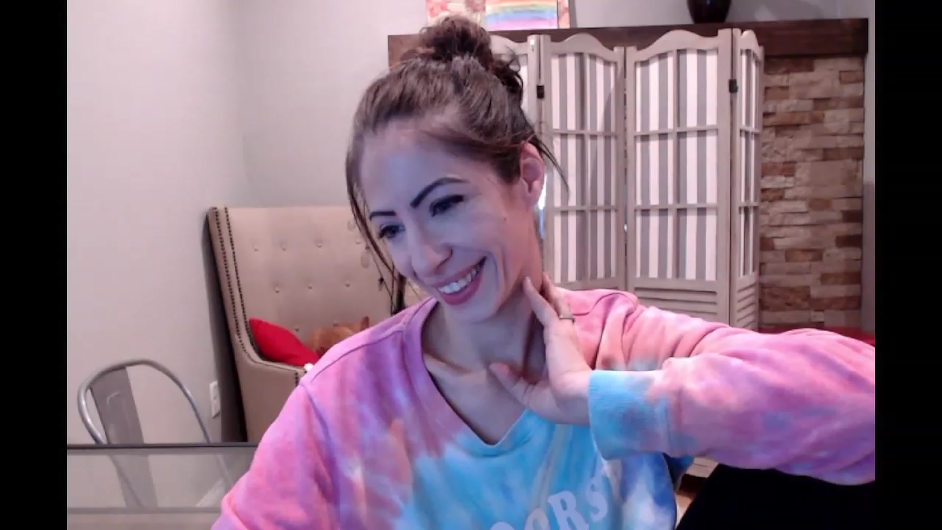 Gallery image thumbnail from AmyDay's myfreecams stream on, 11/17/2023, 18:10 image 5 of 20