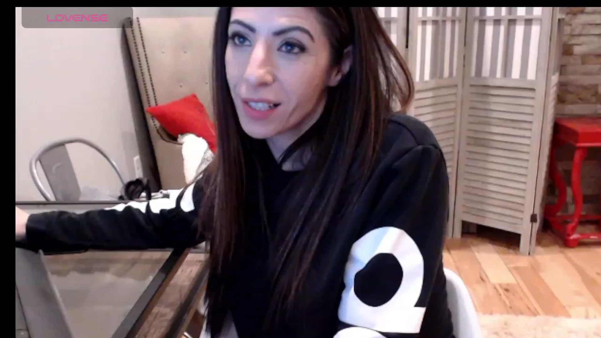 Gallery image thumbnail from AmyDay's myfreecams stream on, 11/29/2023, 08:33 image 20 of 20