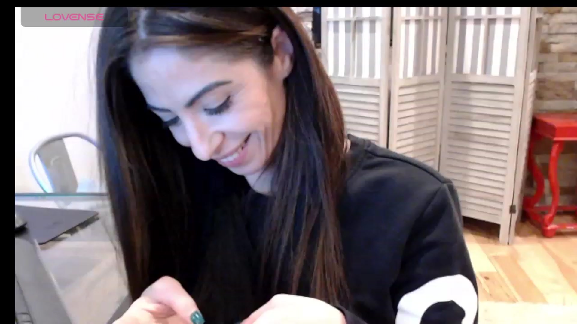 Gallery image thumbnail from AmyDay's myfreecams stream on, 11/29/2023, 08:33 image 18 of 20