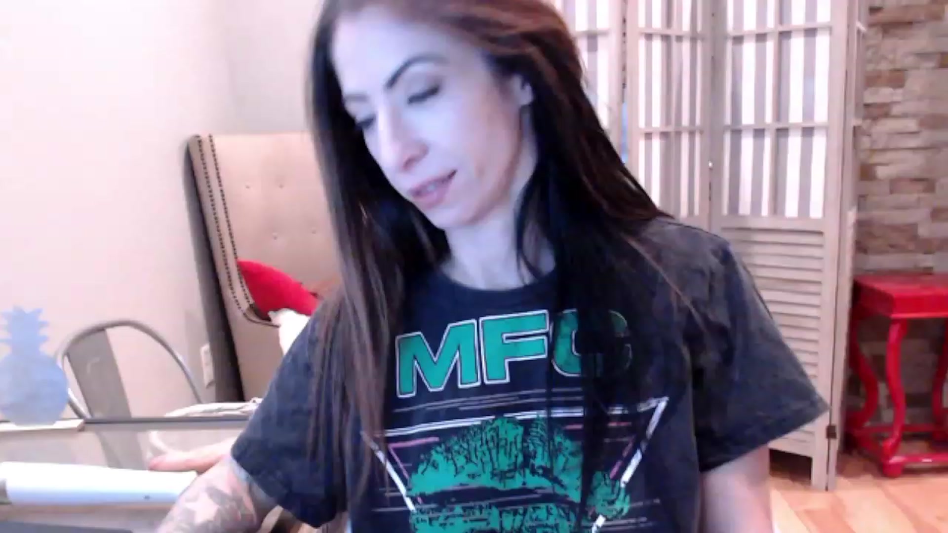 Gallery image thumbnail from AmyDay's myfreecams stream on, 11/30/2023, 19:17 image 10 of 20