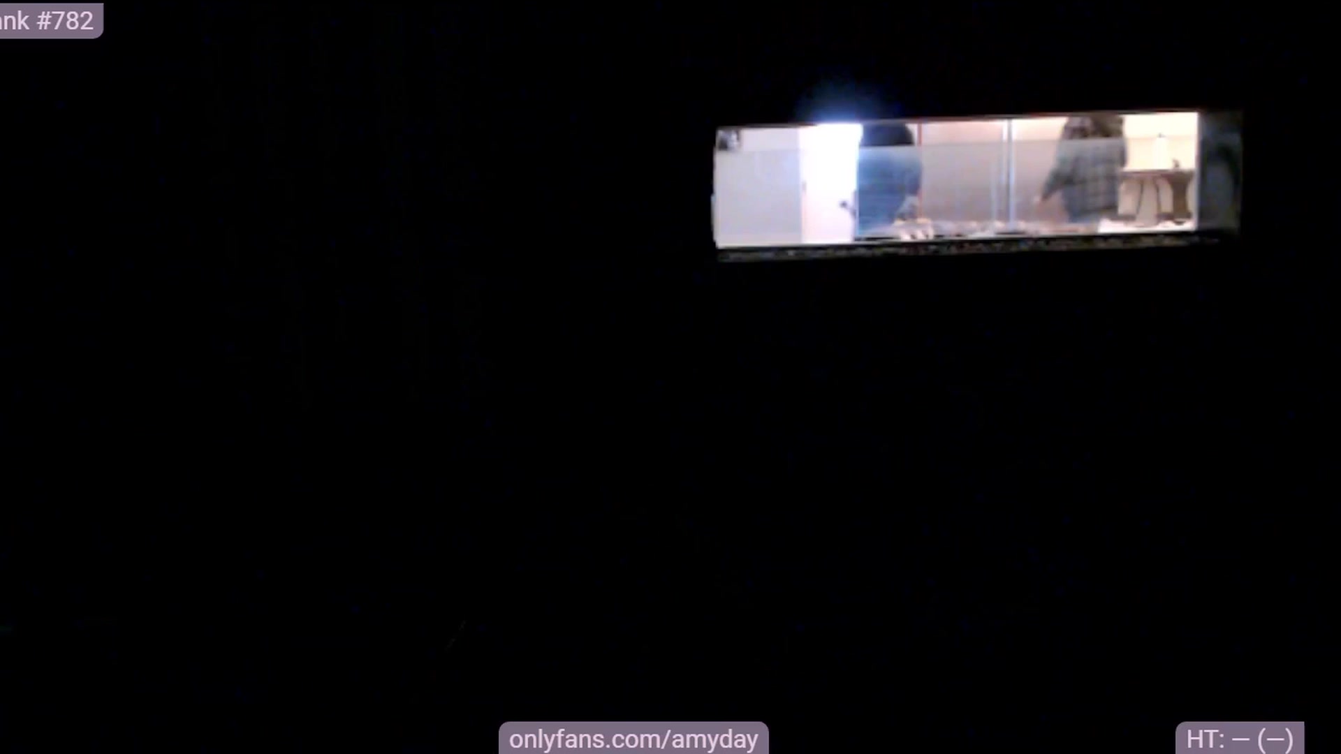Gallery image thumbnail from AmyDay's myfreecams stream on, 12/01/2023, 18:57 image 18 of 20