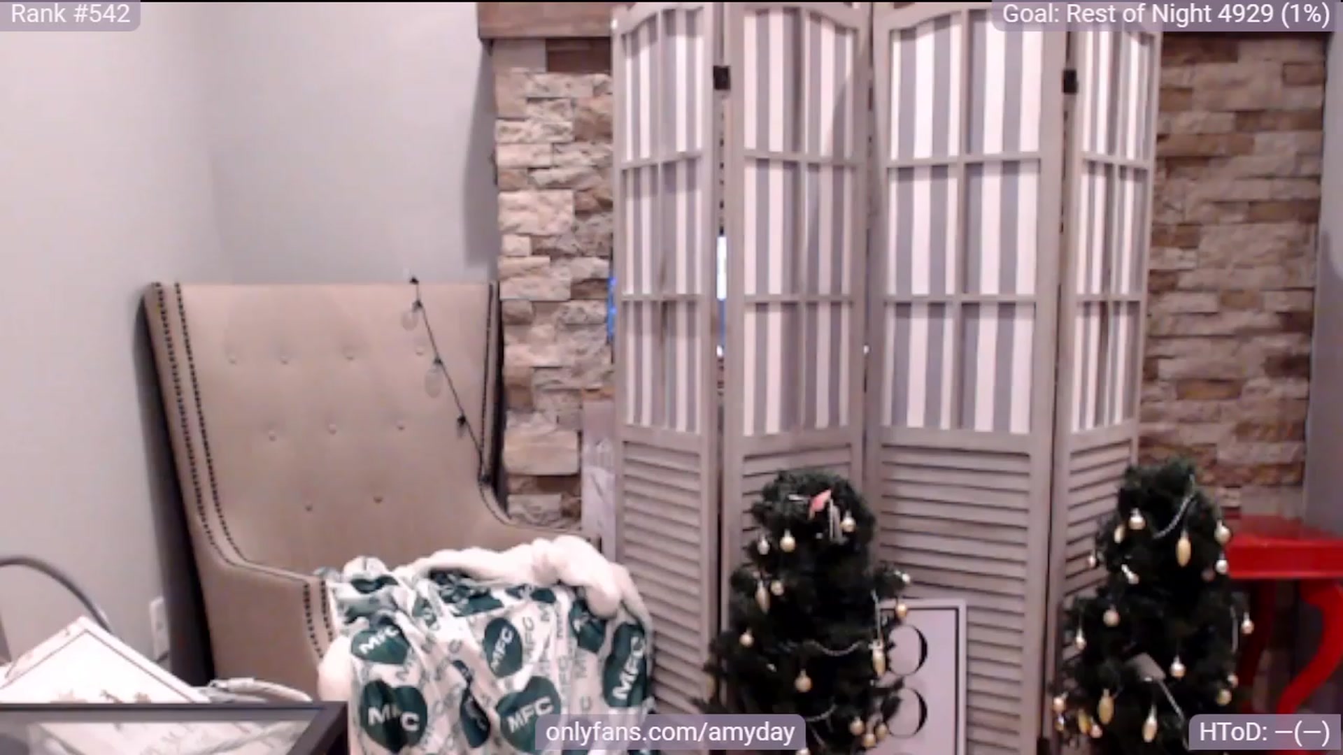 Gallery image thumbnail from AmyDay's myfreecams stream on, 12/11/2023, 19:57 image 17 of 20
