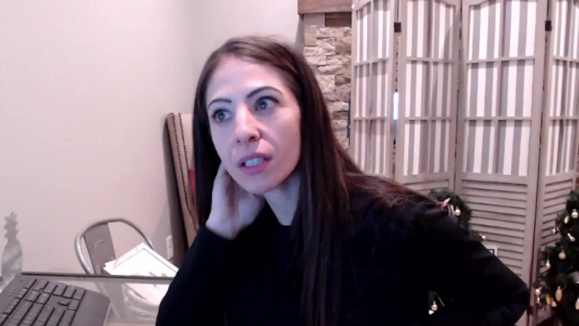 Gallery image thumbnail from AmyDay's myfreecams stream on, 12/13/2023, 19:55 image 16 of 20