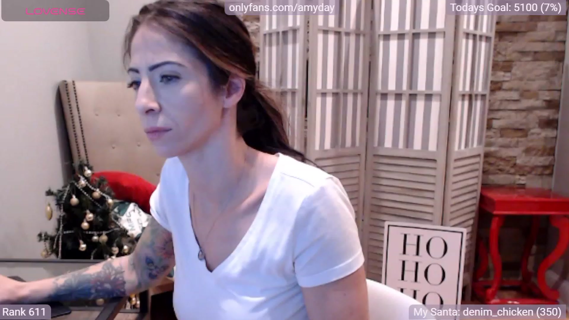 Gallery image thumbnail from AmyDay's myfreecams stream on, 12/20/2023, 07:29 image 4 of 20