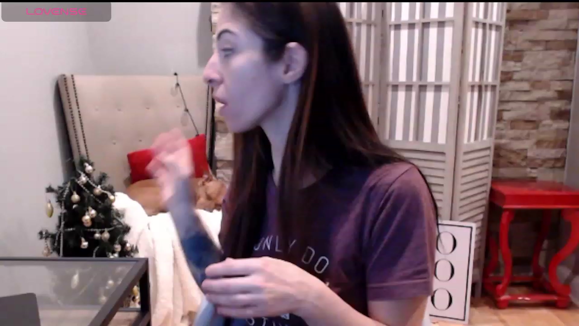 Gallery image thumbnail from AmyDay's myfreecams stream on, 01/03/2024, 19:46 image 6 of 20