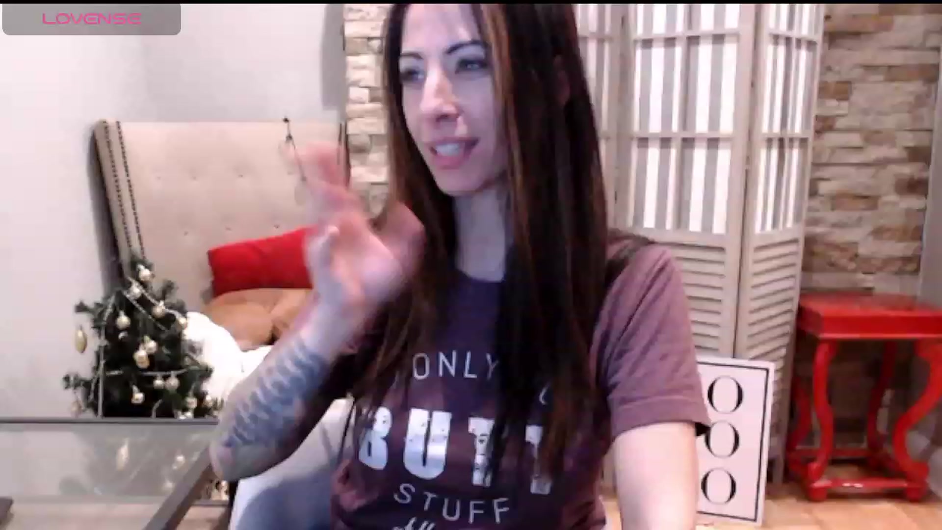 Gallery image thumbnail from AmyDay's myfreecams stream on, 01/03/2024, 19:46 image 3 of 20