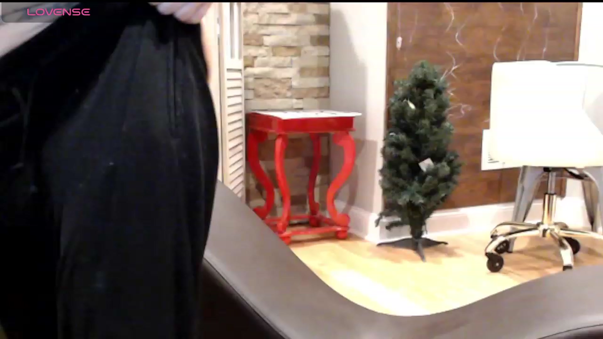 Gallery image thumbnail from AmyDay's myfreecams stream on, 01/03/2024, 19:46 image 19 of 20