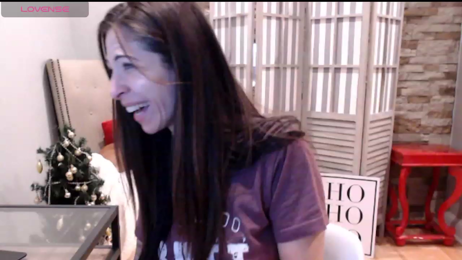 Gallery image thumbnail from AmyDay's myfreecams stream on, 01/03/2024, 19:46 image 1 of 20