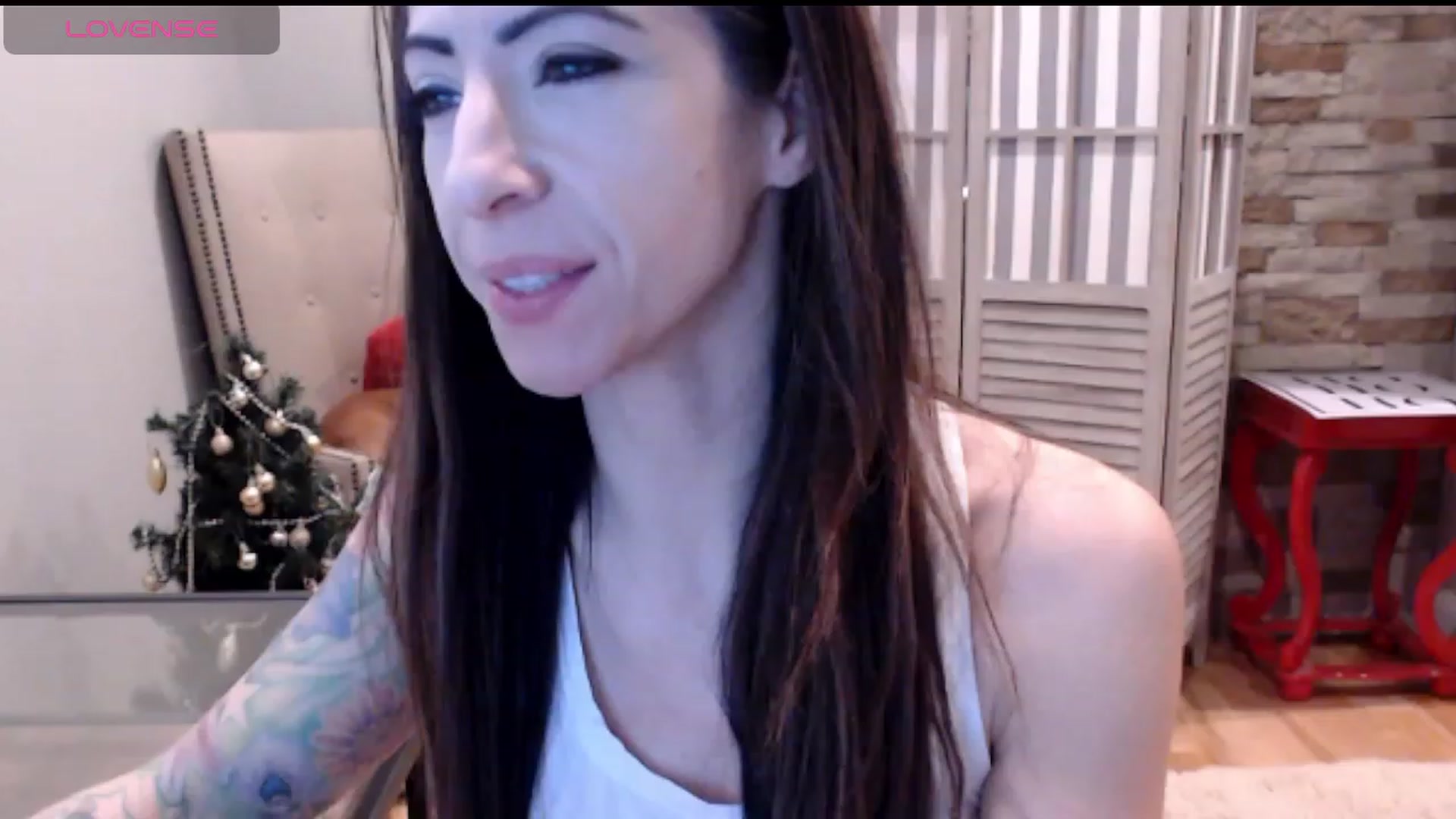 Gallery image thumbnail from AmyDay's myfreecams stream on, 01/05/2024, 19:35 image 1 of 20