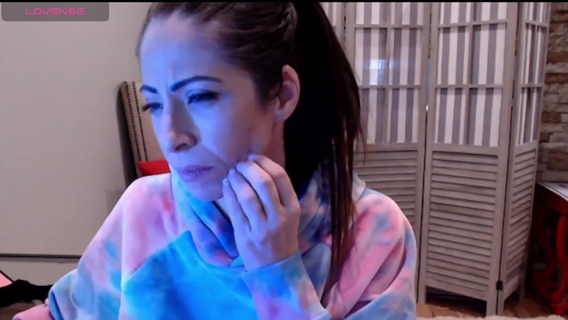 Gallery image thumbnail from AmyDay's myfreecams stream on, 01/08/2024, 18:58 image 6 of 20