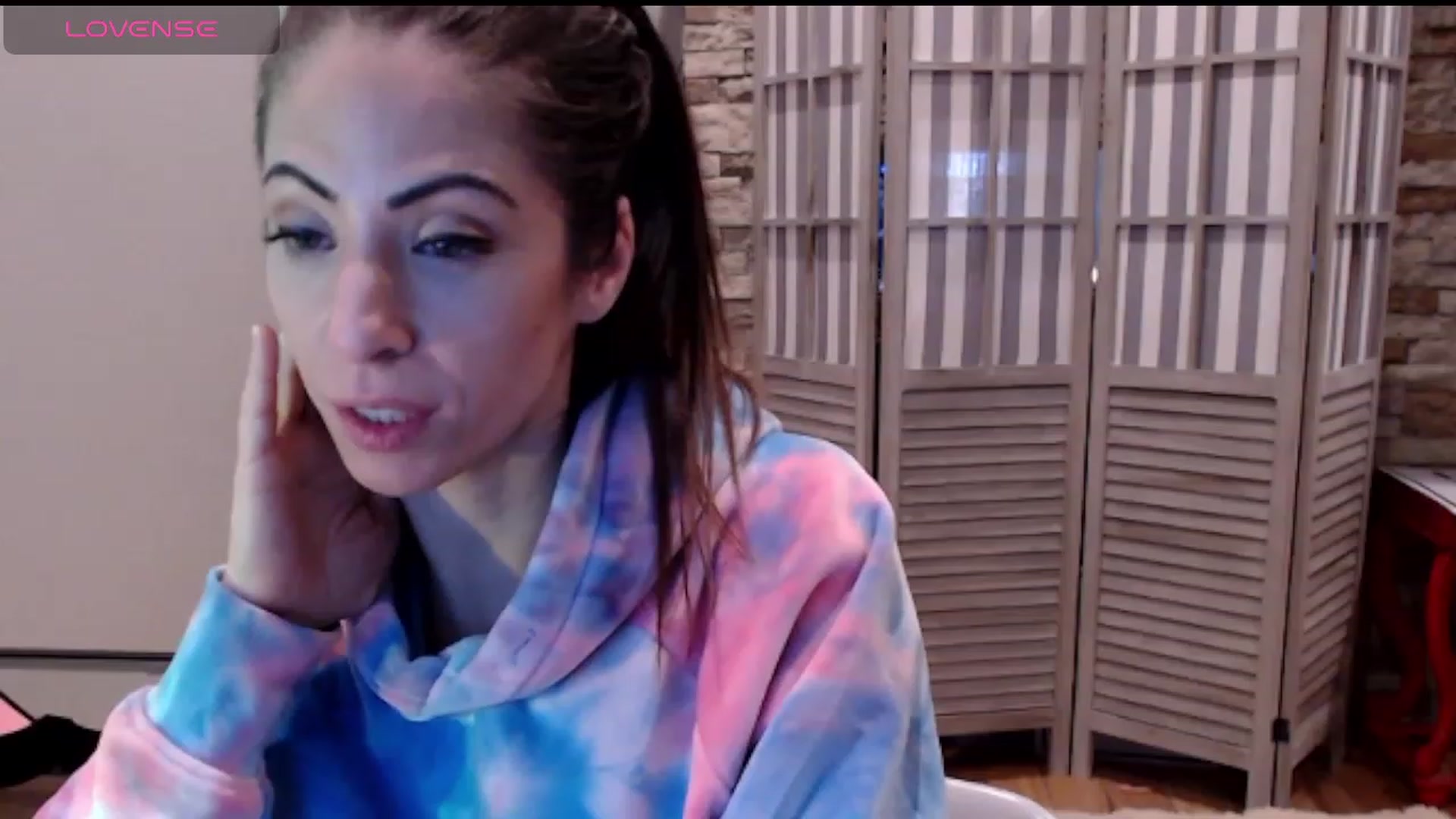 Gallery image thumbnail from AmyDay's myfreecams stream on, 01/08/2024, 18:58 image 9 of 20