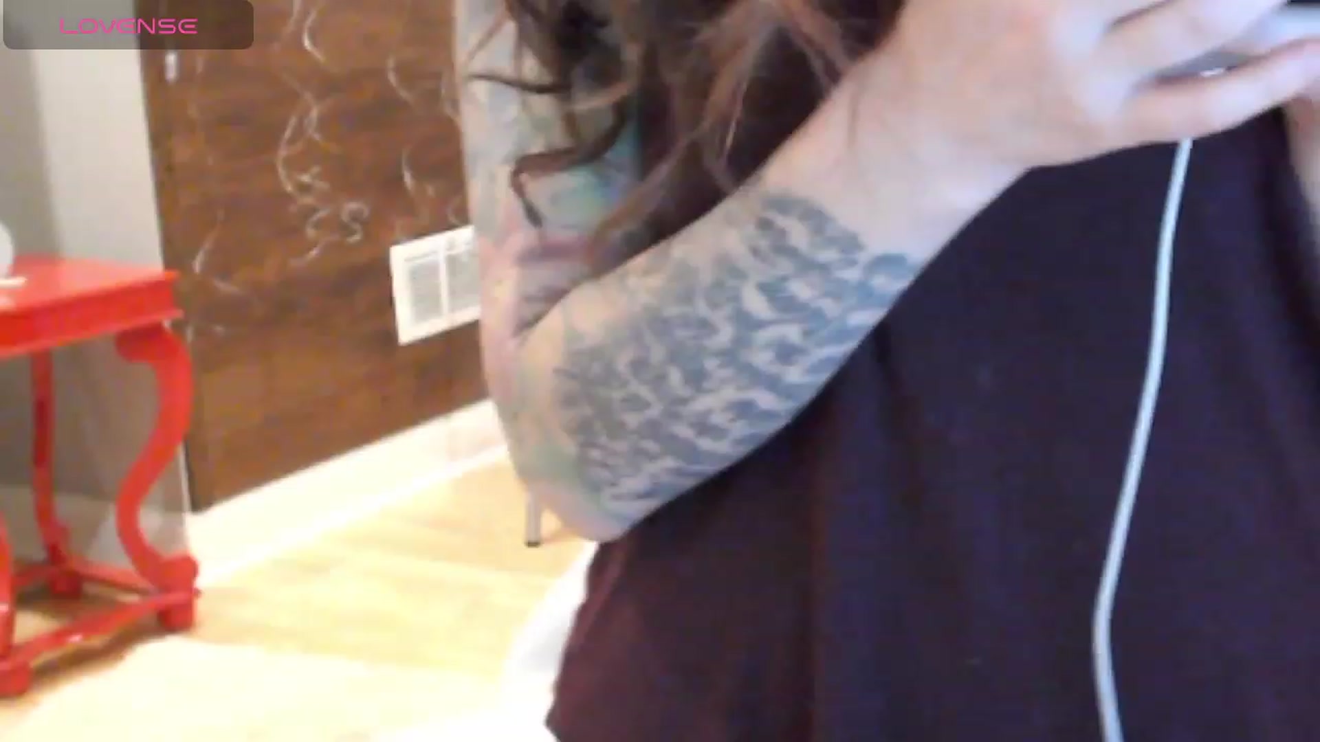 Gallery image thumbnail from AmyDay's myfreecams stream on, 01/26/2024, 18:48 image 4 of 20
