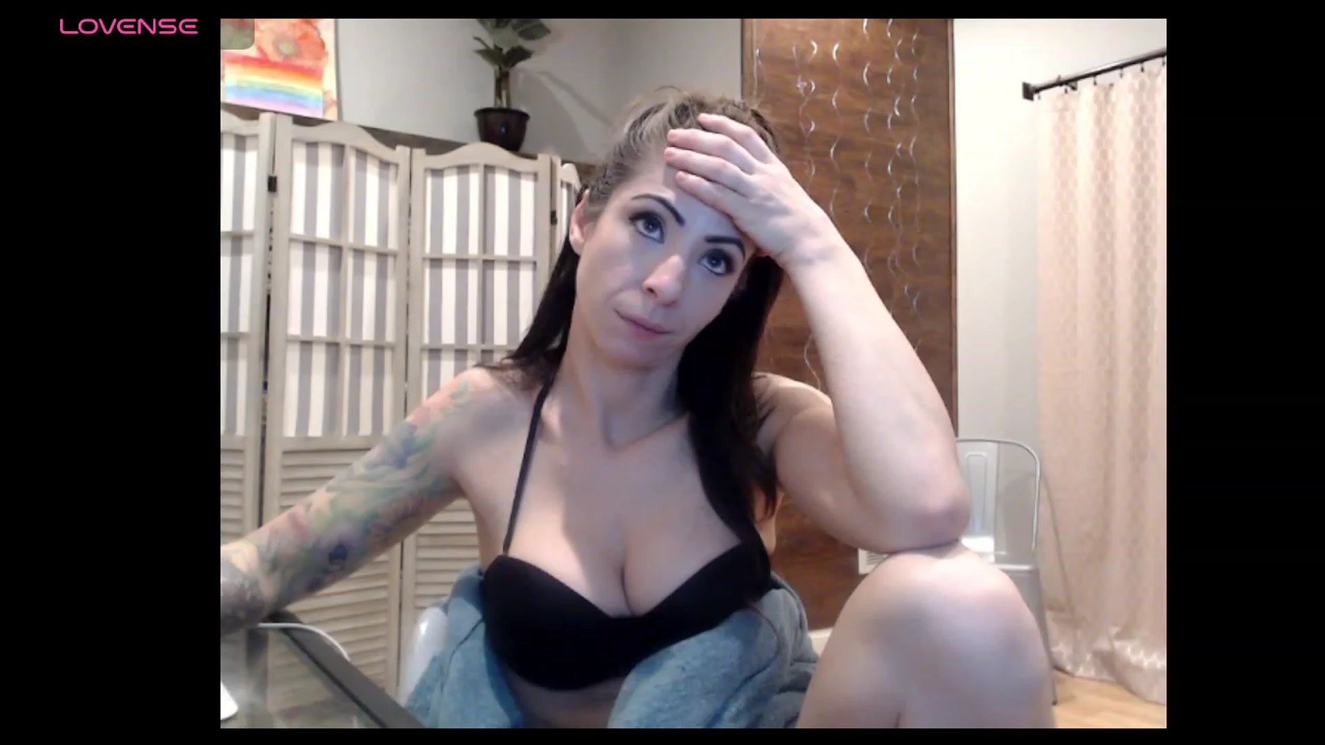 Gallery image thumbnail from AmyDay's myfreecams stream on, 01/28/2024, 08:30 image 1 of 20