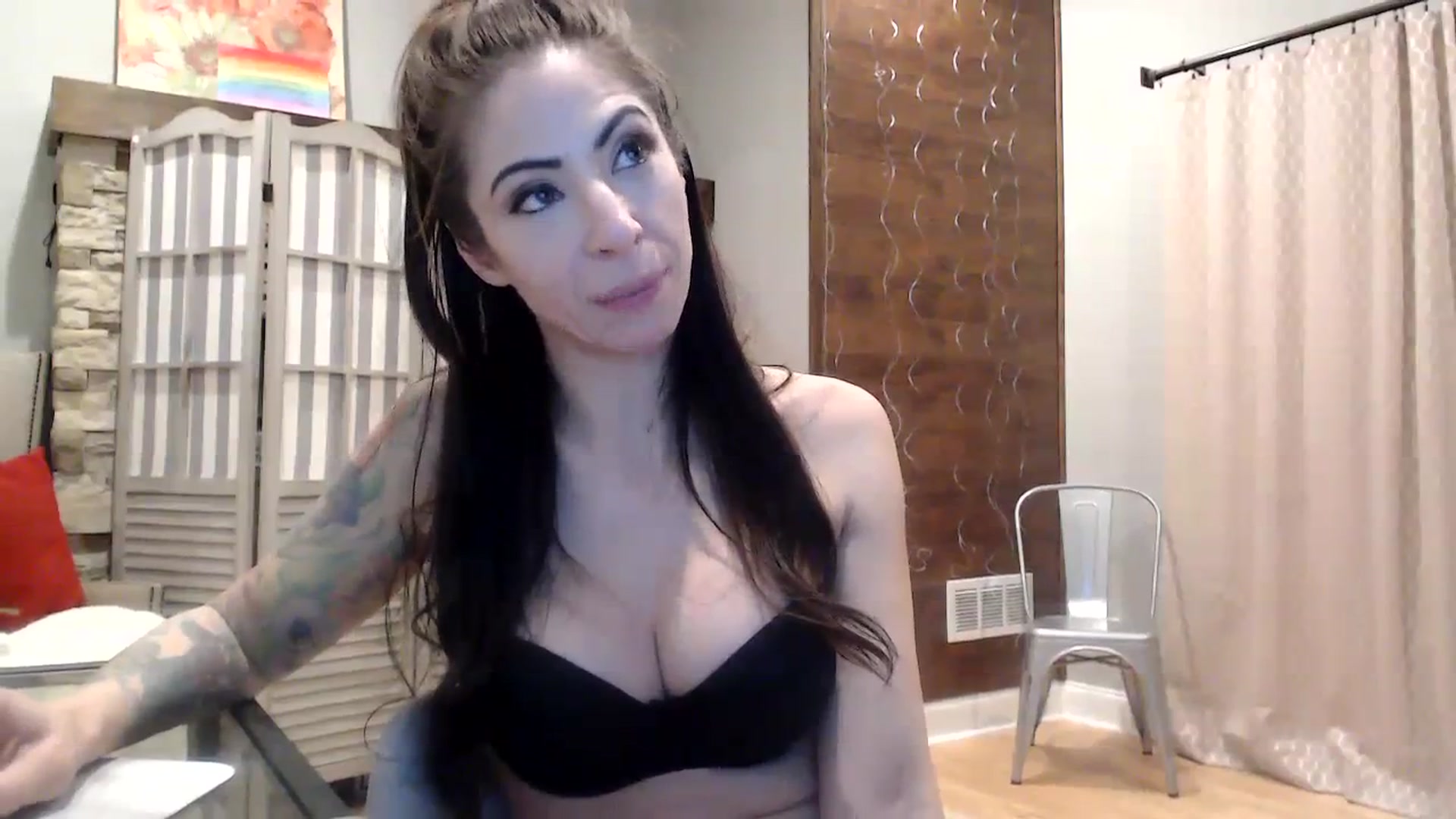 Gallery image thumbnail from AmyDay's myfreecams stream on, 01/28/2024, 09:10 image 9 of 20