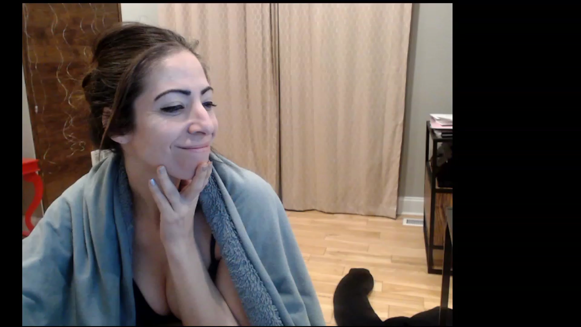 Gallery image thumbnail from AmyDay's myfreecams stream on, 02/01/2024, 18:42 image 4 of 20
